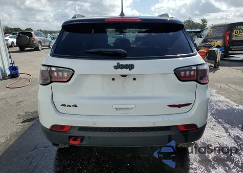 2025 Jeep Compass Trailhawk из США, поврежденный, VIN 3C4NJDDN1ST536705